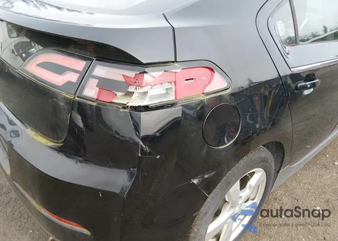 2013 Chevrolet Volt from USA, damaged, VIN 1G1RB6E46DU108887